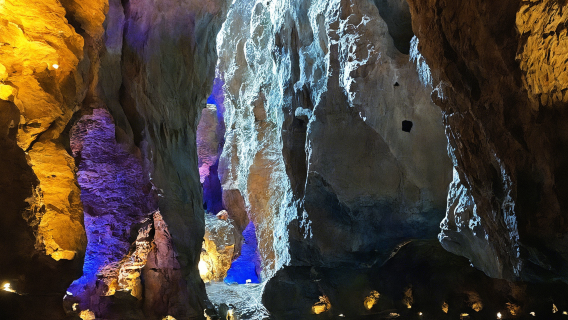 9 dong 18 he jing qu