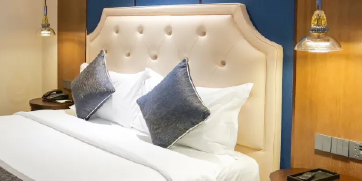 姐妹四更烤豬店