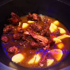 山河屯铁锅炖(乌山西路店) User Photo