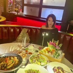 The Starry Frantier Bund Outlet User Photo