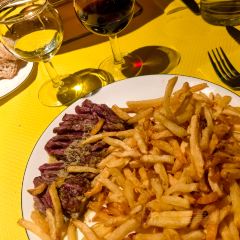 L'Entrecote Cafe de Paris User Photo