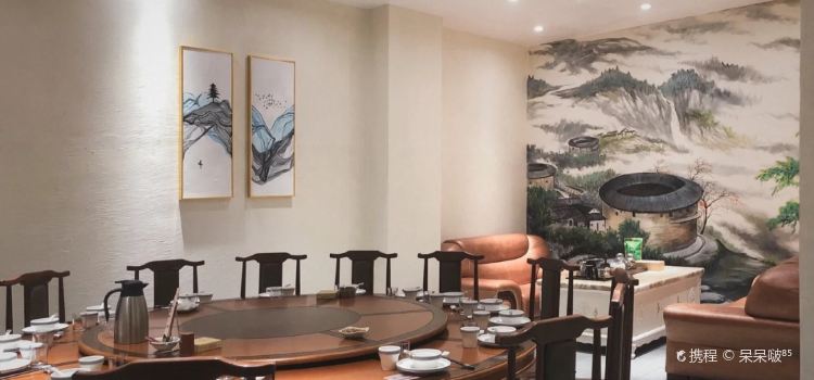 江畔鱼舫.客家菜(万绿广场店)