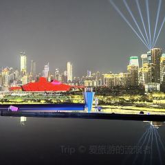 猛虎玫瑰·鲜花西餐厅(长嘉汇江景店) User Photo