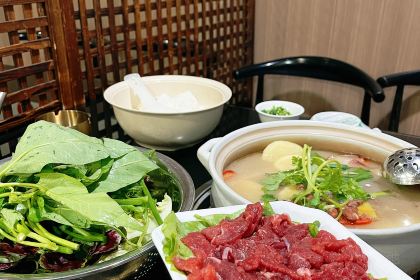 黔府豆米火锅野菜馆(南马店)