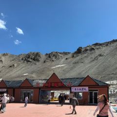 海拨3300米烧烤店 User Photo