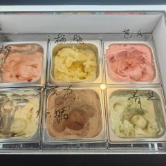 三·甘い 室(荷花新村店) User Photo