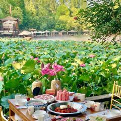 玛歌庄园·白鹤湖火锅公园(武胜店) User Photo