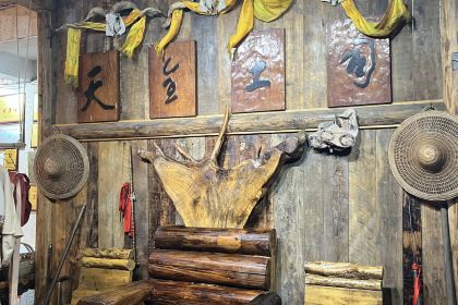 梅子山庄·土司宴