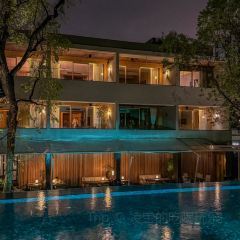 Suyab Courtyard User Photo