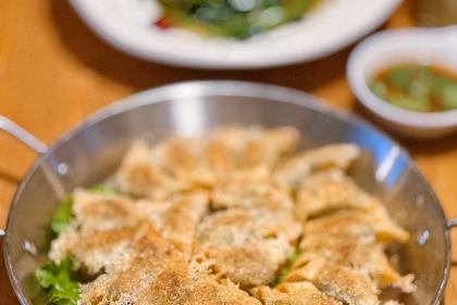 敏格拉吧缅甸餐厅(MinGaLaBar)