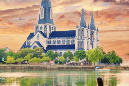 天香蟹园·正宗自产自销(阳澄湖莲花岛店)