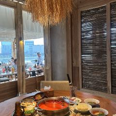 布孃孃云南酸菜牛肉火锅(郑州银泰inPARK2区店) User Photo
