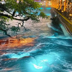 YEU JI XING LONG User Photo