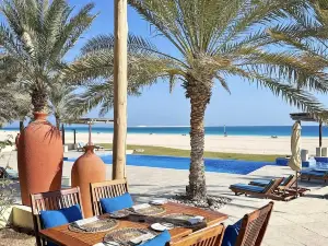 Olio Restaurant - Al Yamm Villa Resort
