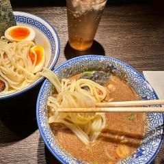 Menya Kane User Photo