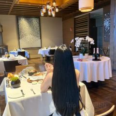 成都富力丽思卡尔顿酒店·厅Dining Room User Photo