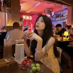 Wild Pigeons Bar 여행 사진