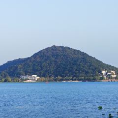 Nanbeihuliuxiangge Restaurant User Photo