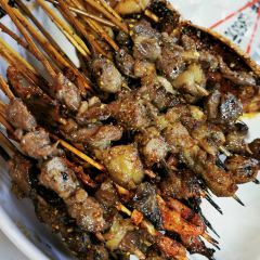 勐养夺命小串串烧烤(嘎龙烧烤城分店) User Photo