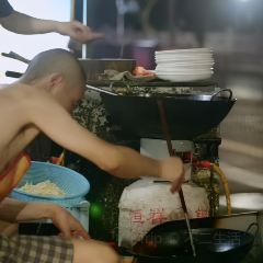 龚三夜宵 User Photo