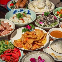 山河屯铁锅炖(乌山西路店) User Photo