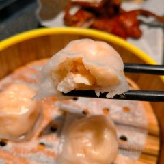 蝴蝶里·粤式点心·乳鸽(长宁来福士店) User Photo