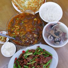 东风牛杂(莲花店) User Photo