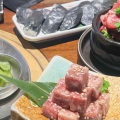 十胜熏·烤肉酒场(上下杭店) User Photo