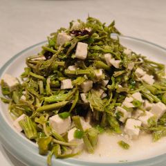 Hu shi yin he xian yu zhuang (lian hu lu) User Photo