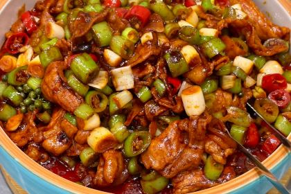 CU CAI GUAN KANG JI LA JIAO CHAO ROU