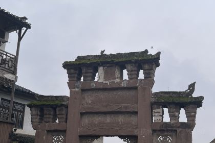 什么都有(尧坝古镇旅游景区店)