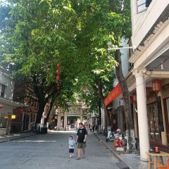 ZHENQIANJIE FERMENTED BEAN CURD CHICKEN WINGS User Photo