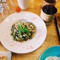 BOUANG Asian Eatery User Photo