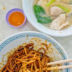 Leslie Cafe User Photo