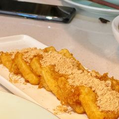 Niancai (yangguangshiji'aotelaisidian) User Photo