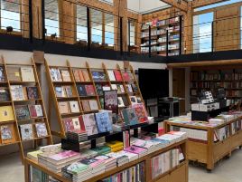香格里拉先锋书店(吴公小组店)