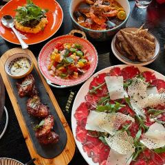 AZUL italiano意大利餐厅(白玉兰广场店) User Photo