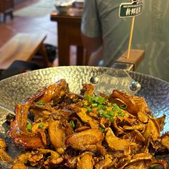 HAI SI JIN FENG User Photo