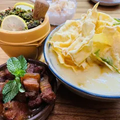 伍号勐混牛撒撇米线店(泼水广场店) User Photo