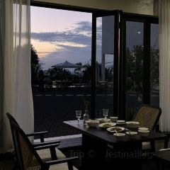 闲在·望川谷山野隐宿·餐厅 User Photo