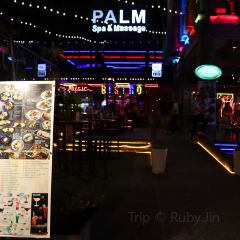 Palm Square User Photo