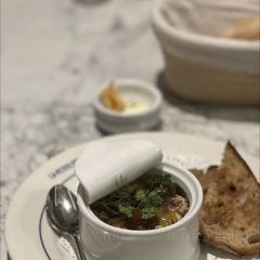 LA PETITE CHAISE User Photo