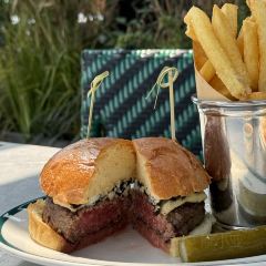 Ralph's Bar User Photo