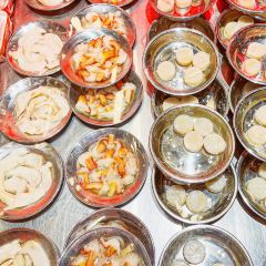 杨老板·海鲜集市火锅·鲜切牛肉(中防万宝店) User Photo