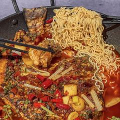 鱼探花烤鱼烧烤酒肆(跃进路1958店) User Photo