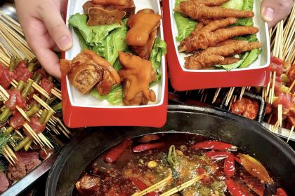 袁记串串香(世纪大道店)