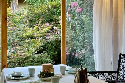 Jade-Lake Restaurant