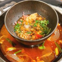 Qin Xianglan raghbir zuppa di acido stufato di autosostegno (kebab piazza Hui negozio anticipo) User Photo