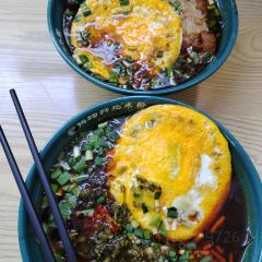 六月雪干锅(诗城路店) User Photo