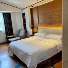 YanYangTian Xin JingChu Hotel (HuangHe Lou) 여행 사진